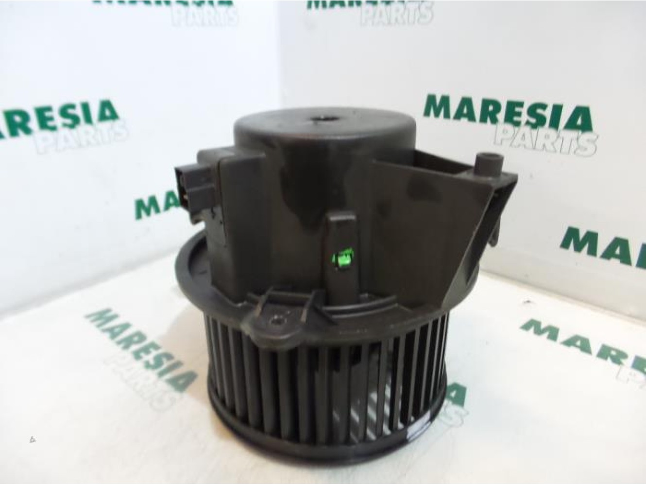 Fiat - Punto - Heating and ventilation fan motor