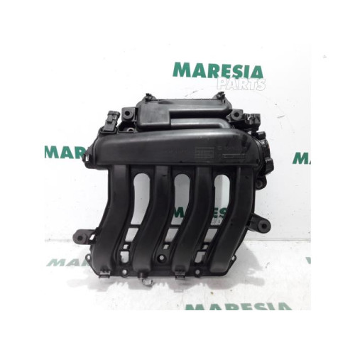 Renault - Megane - Intake manifold