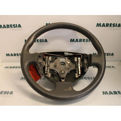Renault - Megane Scenic - Steering wheel