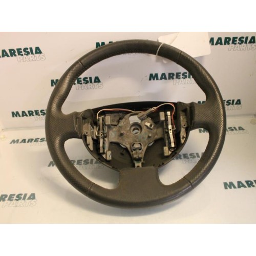 Renault - Megane Scenic - Steering wheel