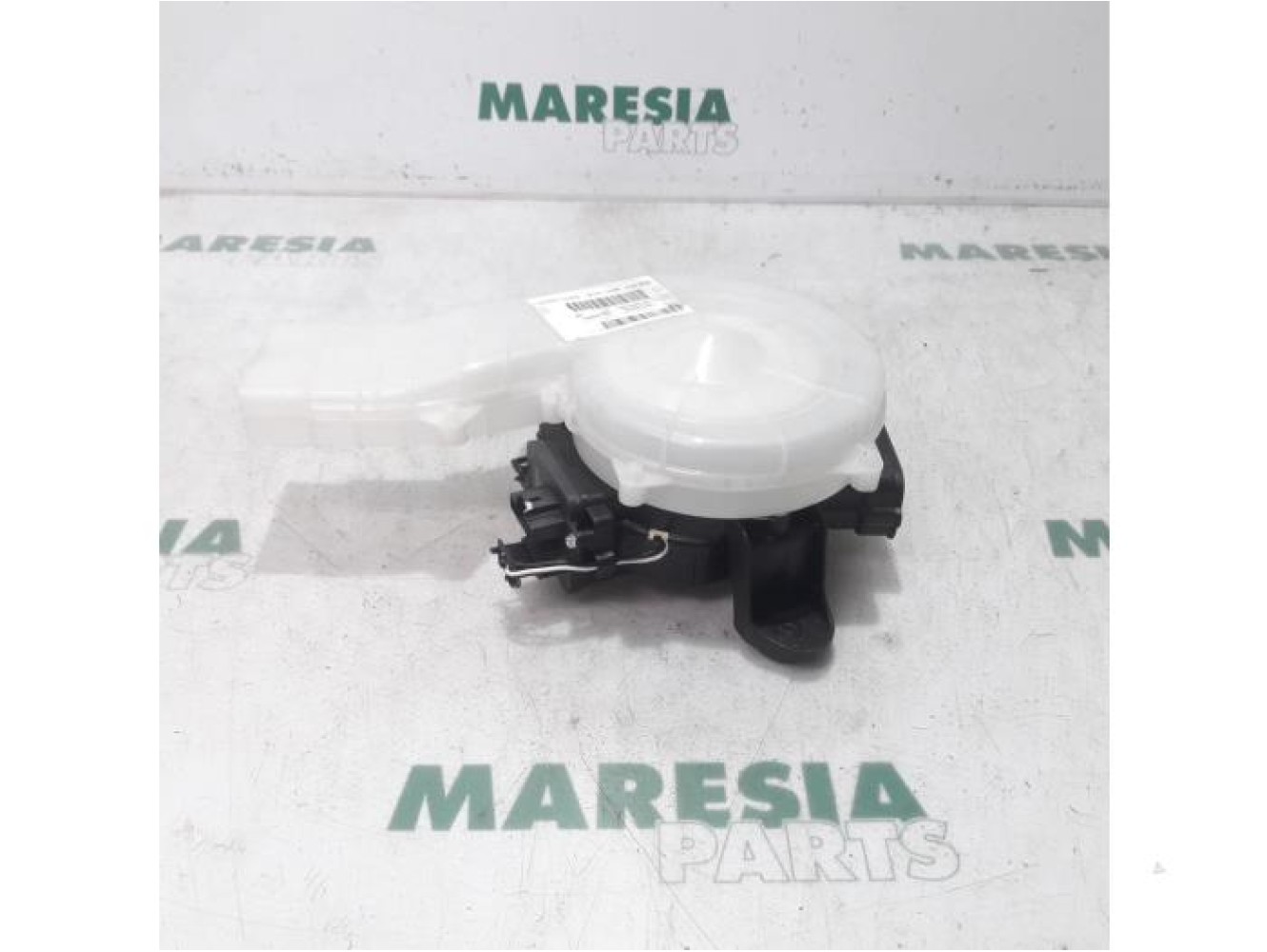 Citroen - C4 Picasso - Heating and ventilation fan motor
