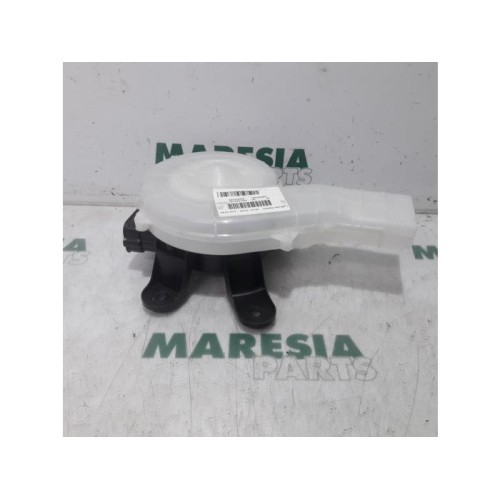 Citroen - C4 Picasso - Heating and ventilation fan motor