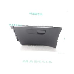 Citroen - C4 Picasso - Glovebox