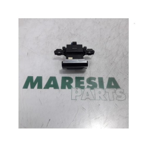 Citroen - C4 Picasso - Handbremse Schalter