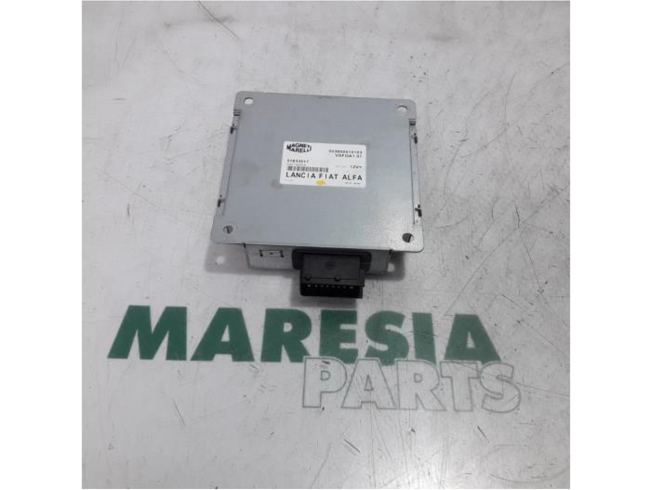 Fiat - 500 - Radio module