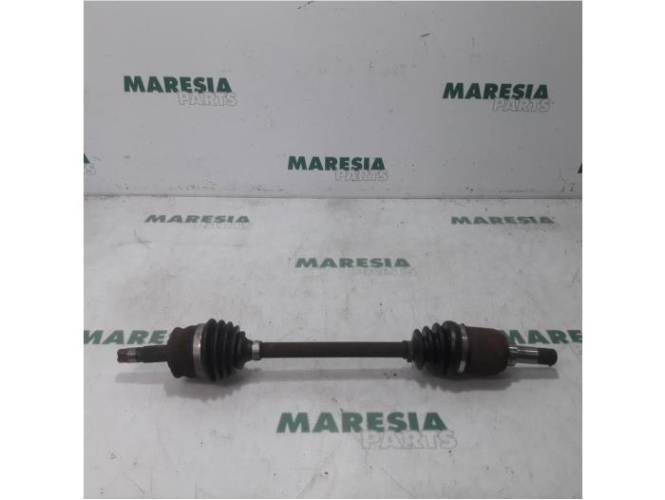 Fiat - 500 - Aandrijfas links-voor