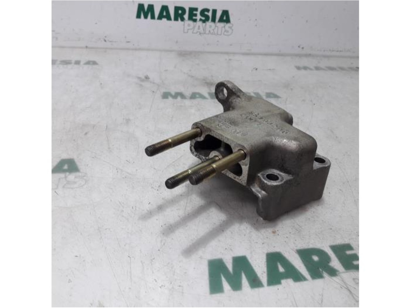 Fiat - Panda - Engine mount