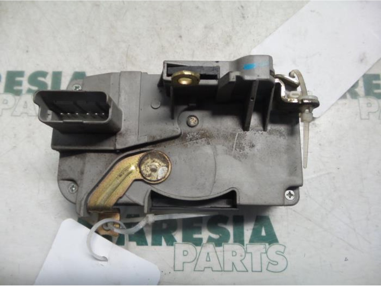 Citroen - C5 - Front door lock mechanism 4-door, right