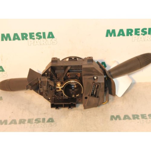 Fiat - Punto - Steering column stalk