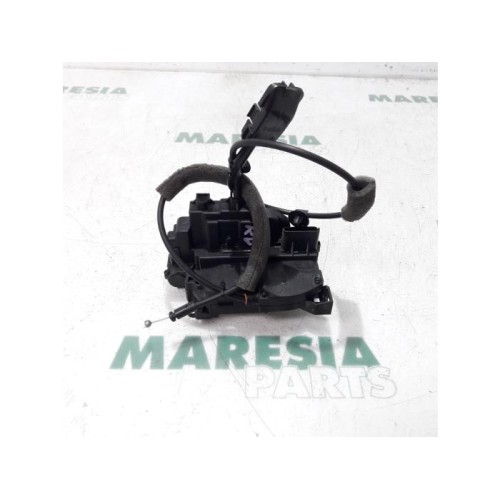 Renault - Master - Door lock mechanism 2-door, right