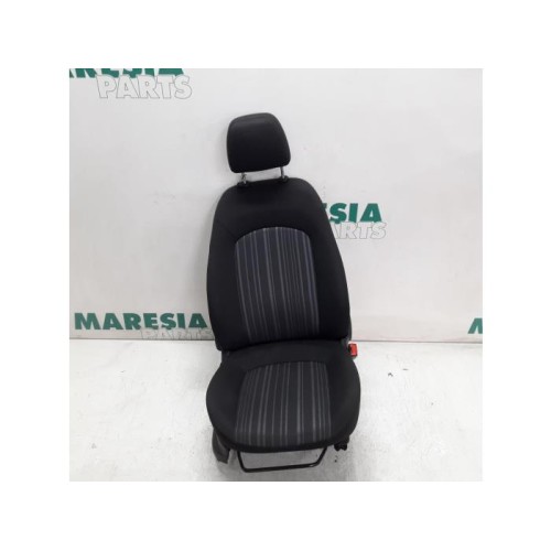Fiat - Punto - Seat, right