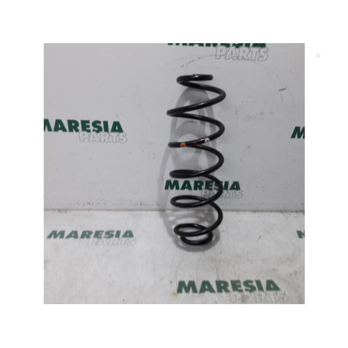 Citroen - C4 Picasso - Rear coil spring