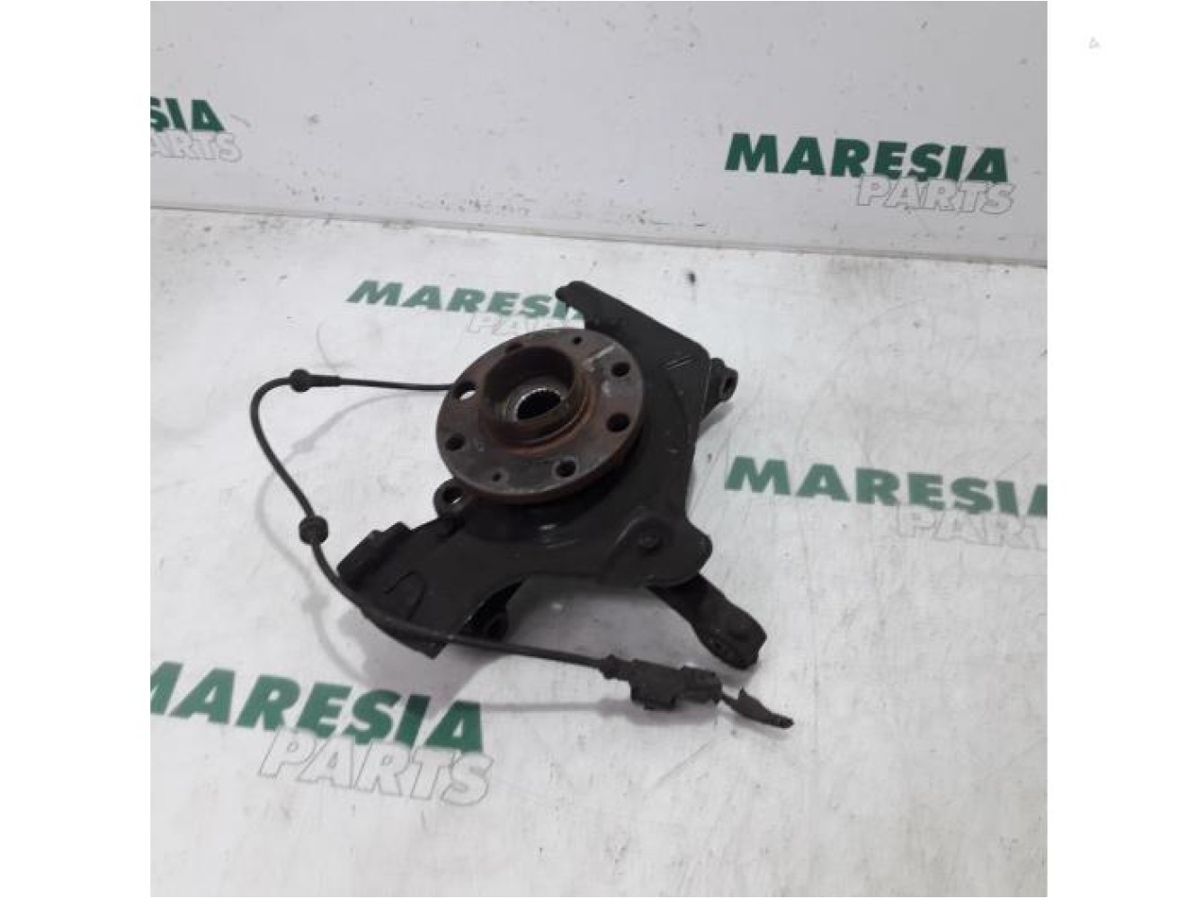 Fiat - Punto - Fusee links-voor
