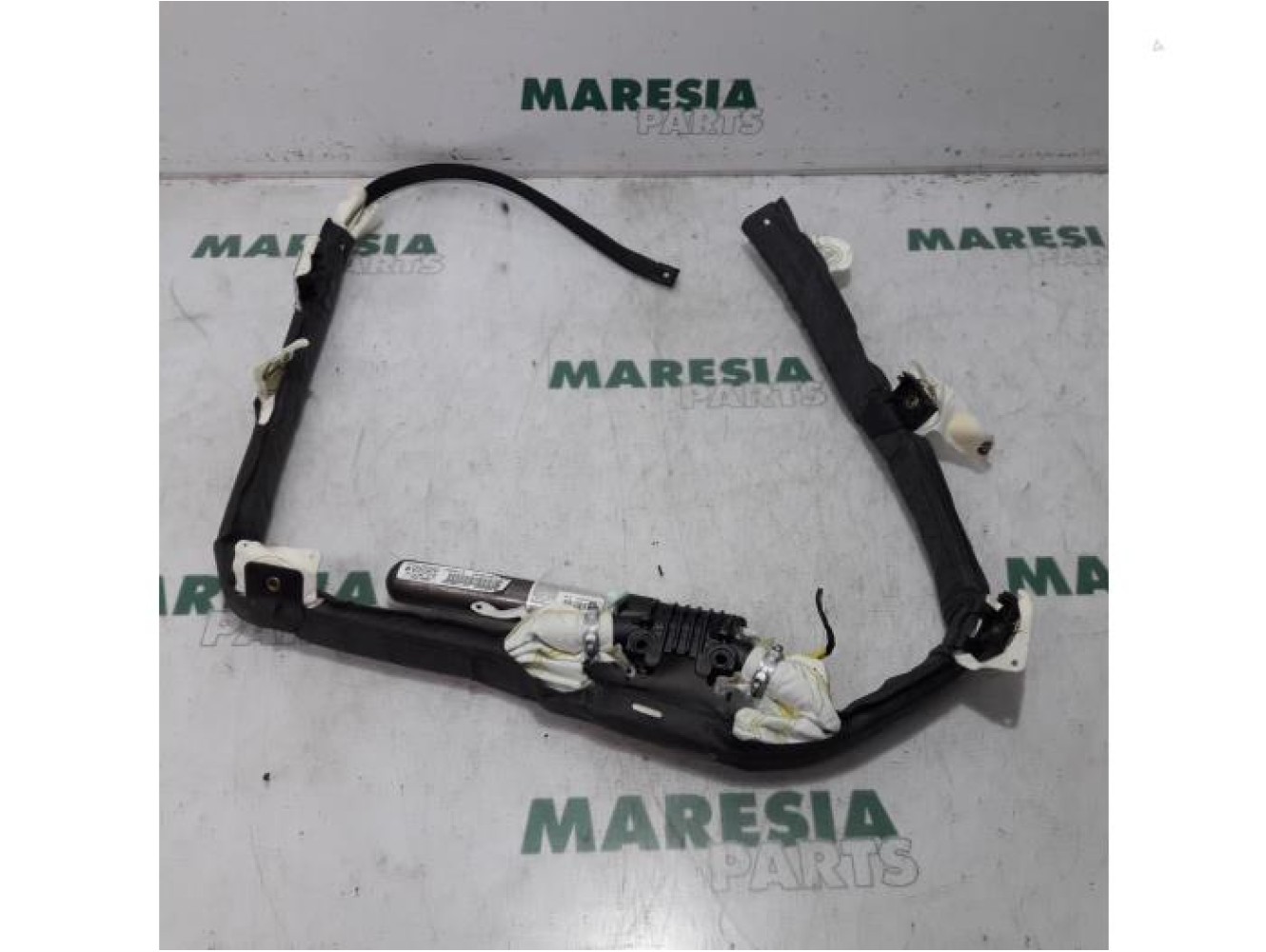 Fiat - Punto - Roof curtain airbag, left