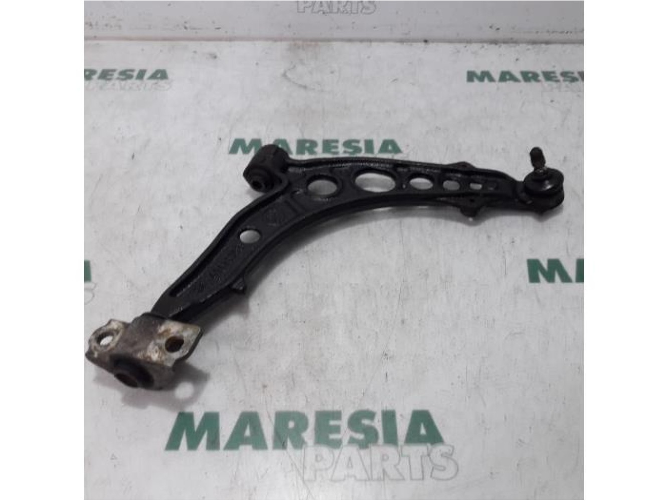 Fiat - Barchetta - Front lower wishbone, right