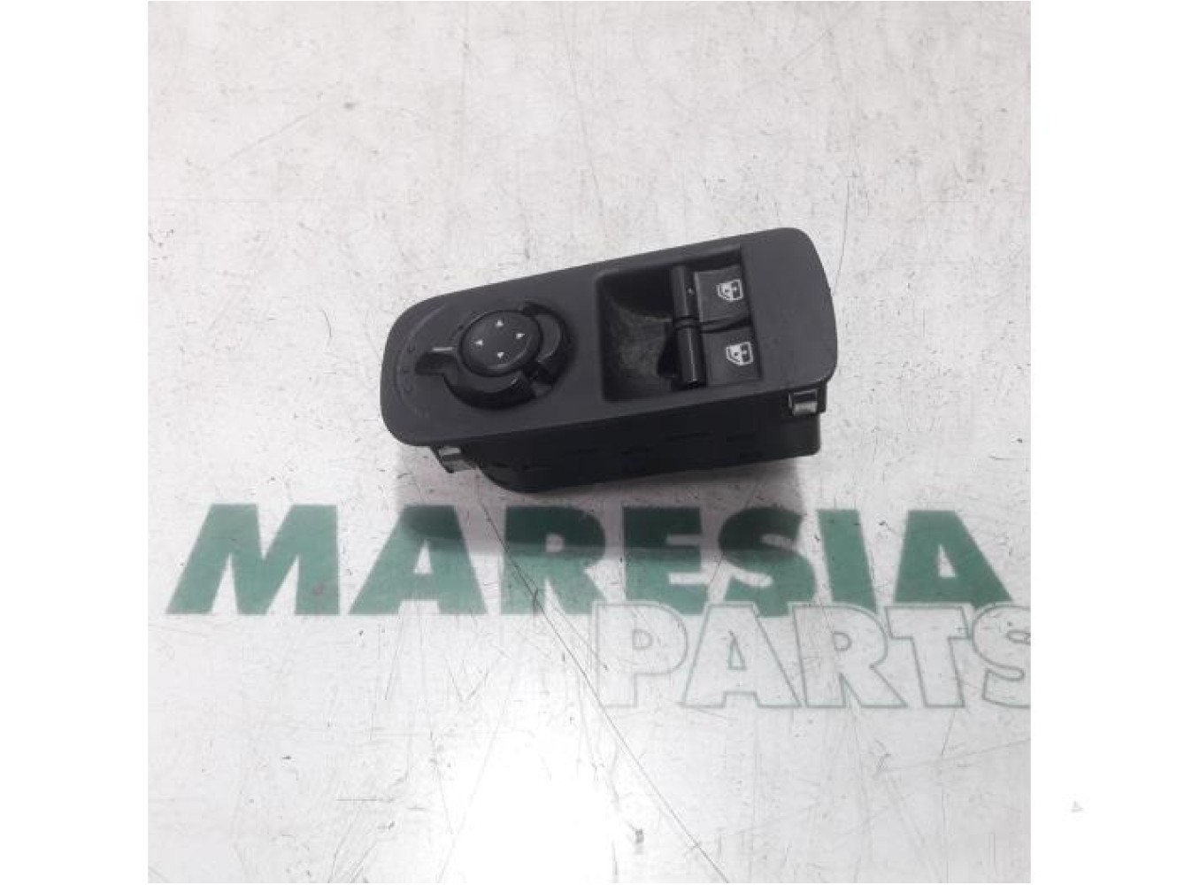 Alfa Romeo - Mito - Multi-functional window switch