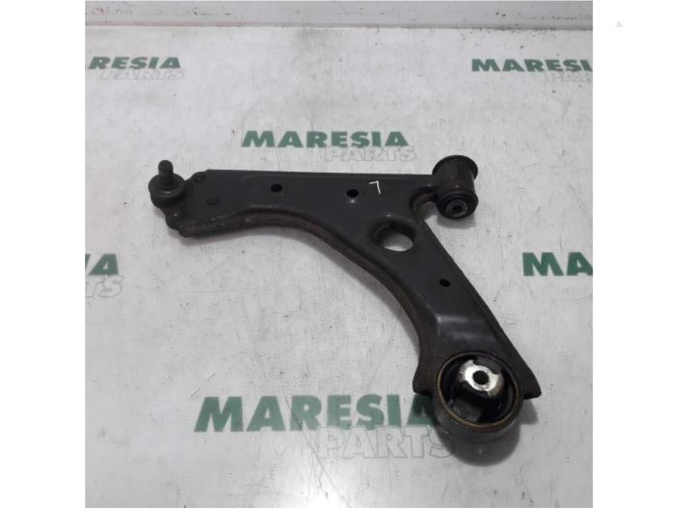 Alfa Romeo - Mito - Querlenker unten links vorne