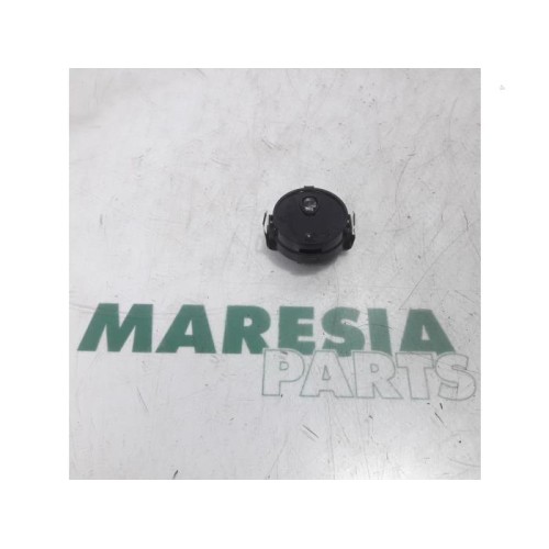 Renault - Megane Scenic - Rain sensor