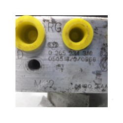 Renault - Megane Scenic - ABS pump