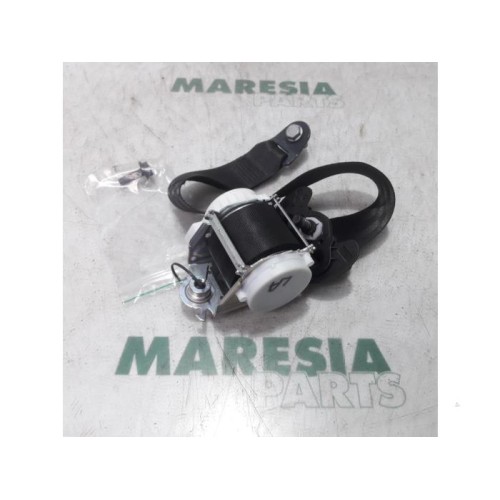 Peugeot - 308 - Rear seatbelt, left