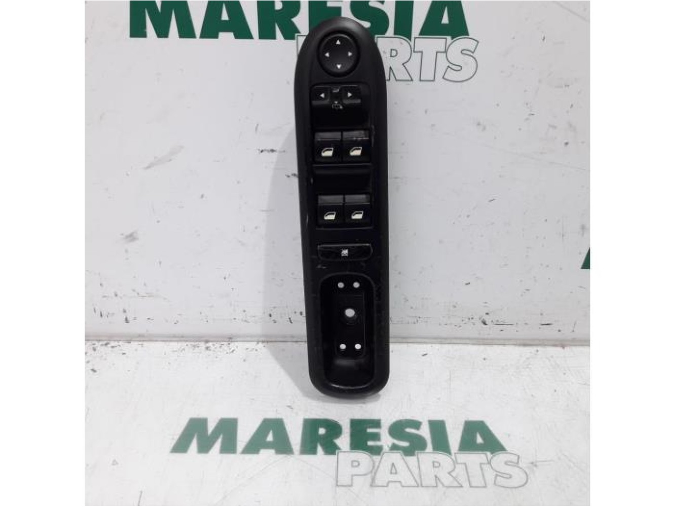 Peugeot - 407 - Multi-functional window switch