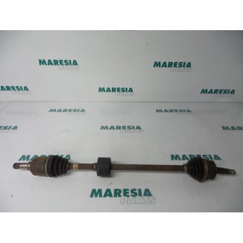 Fiat - Punto - Front drive shaft, right