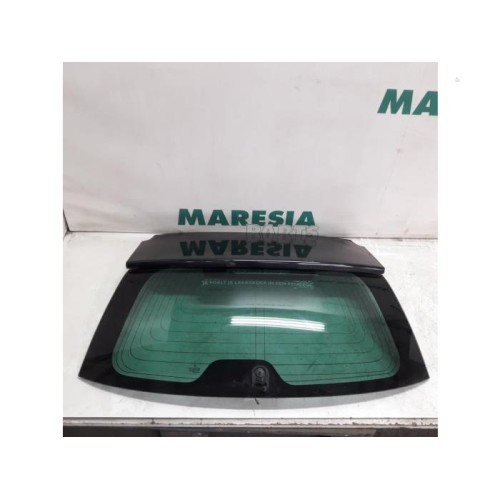 Peugeot - 407 - Rear window