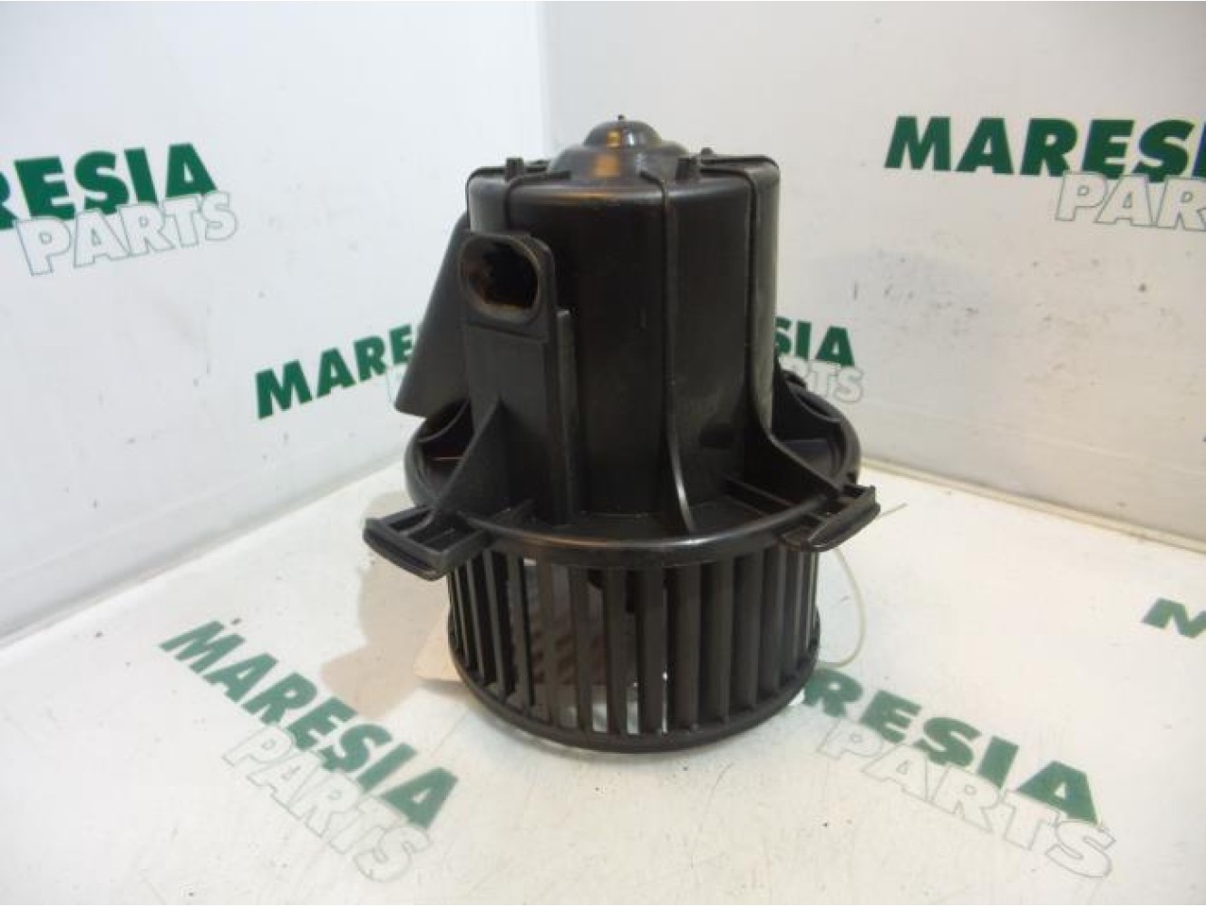 Peugeot - 307 - Heating and ventilation fan motor