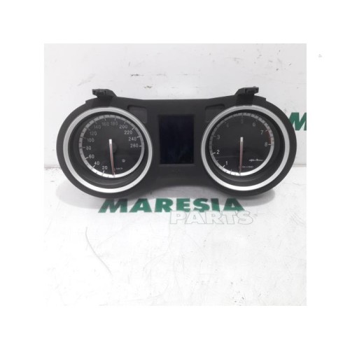 Alfa Romeo - 159 - Instrumentenbrett