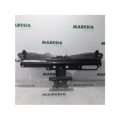 Renault - Twingo - Lock plate