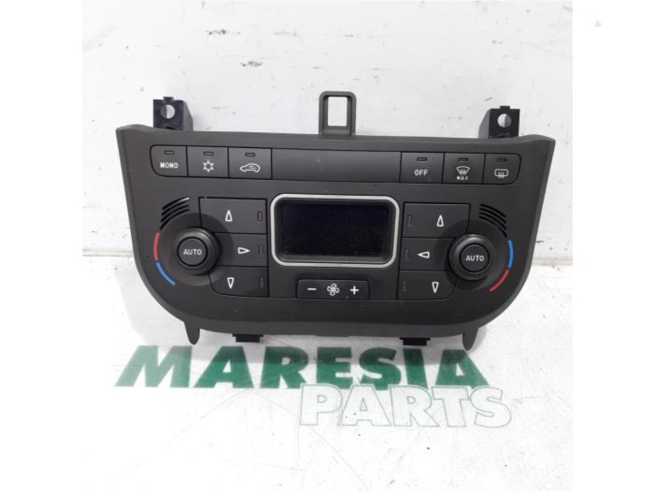 Alfa Romeo - Mito - Panneau de commandes chauffage