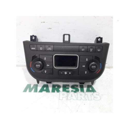 Alfa Romeo - Mito - Panneau de commandes chauffage