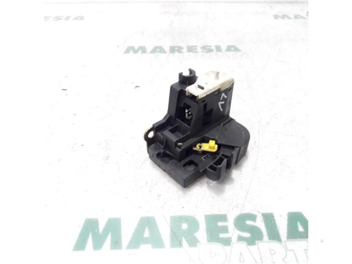 Renault - Clio - Door lock mechanism 2-door, left