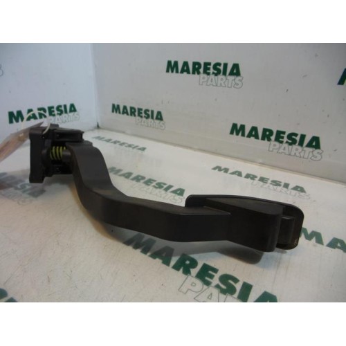 Peugeot - 206 - Gaspedaalpositie Sensor