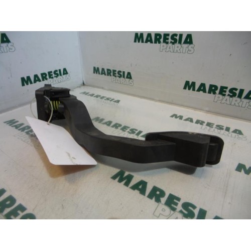 Peugeot - 206 - Gaspedaalpositie Sensor