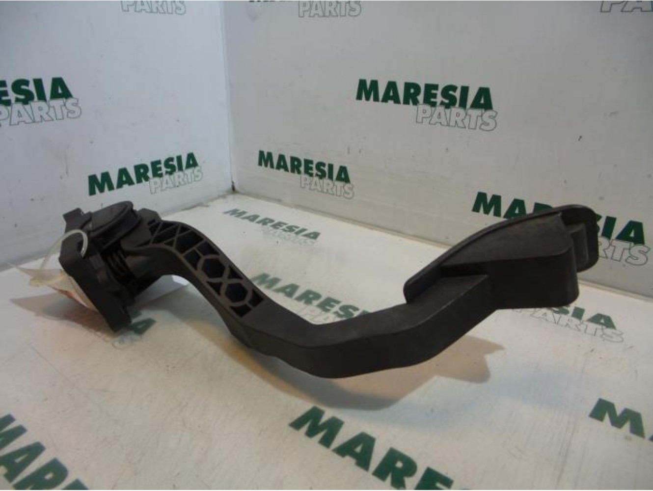 Peugeot - 206 - Gaspedaalpositie Sensor