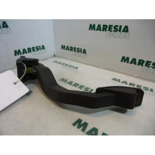 Peugeot - 206 - Gaspedaalpositie Sensor