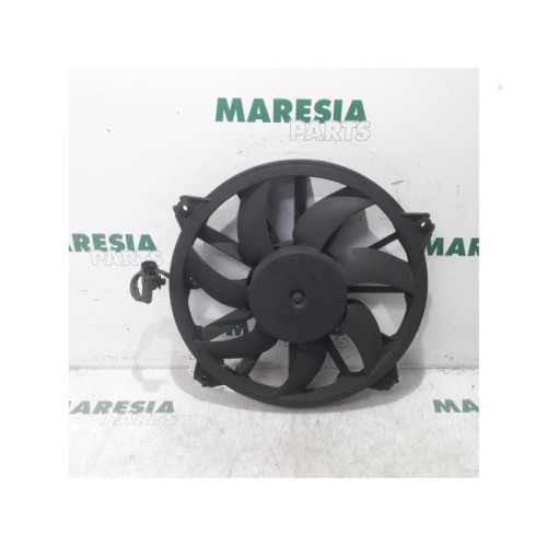 Citroen - C4 - Fan motor