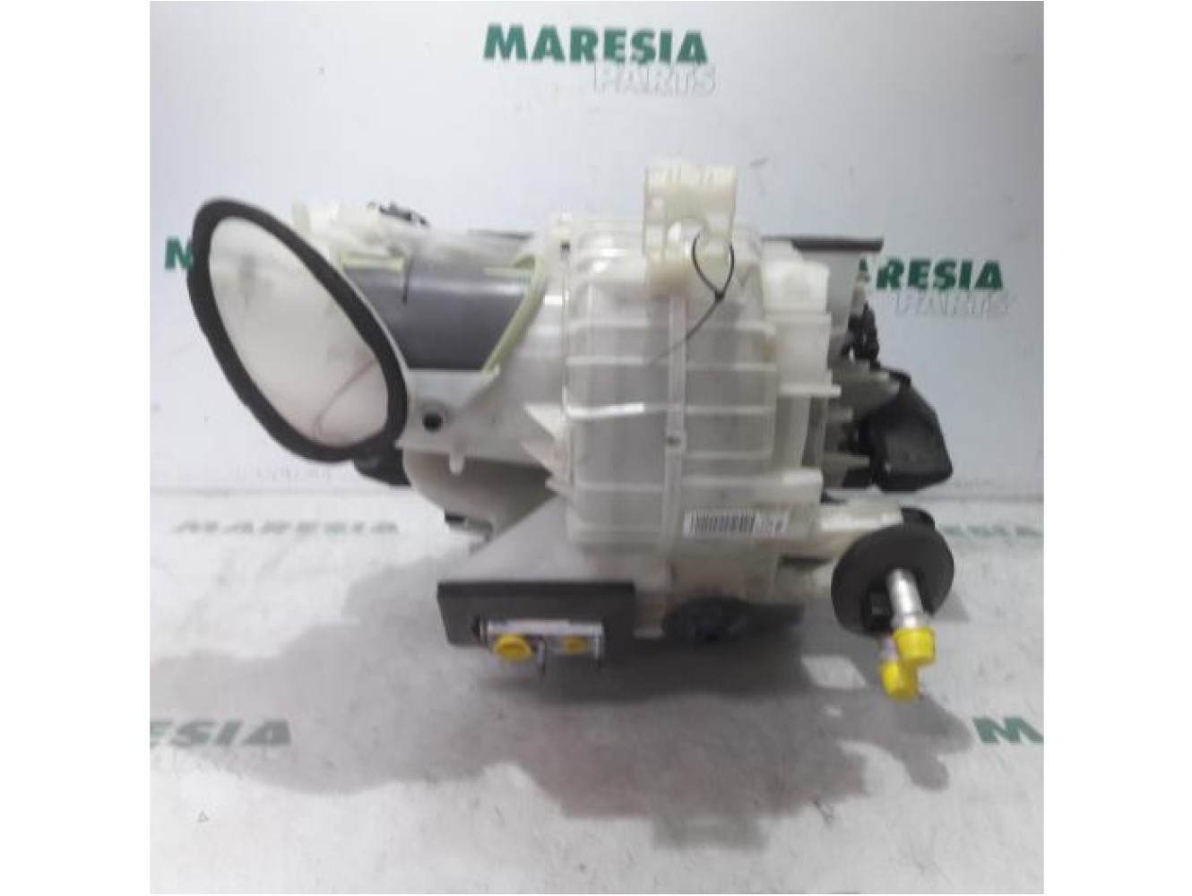 Citroen - C4 - Heater housing