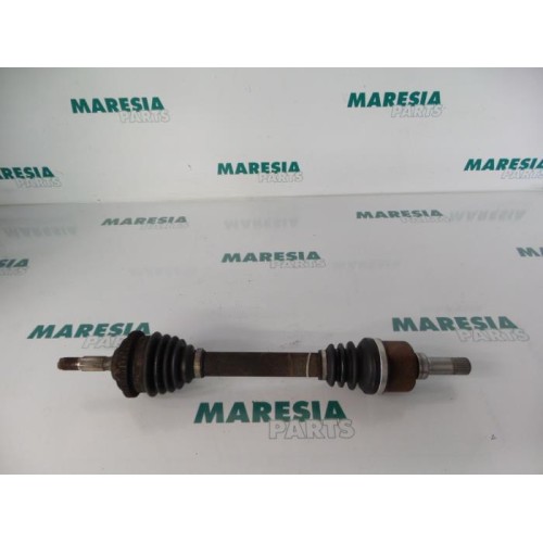 Peugeot - 206 - Front drive shaft, left