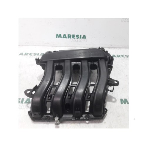 Renault - Clio - Intake manifold