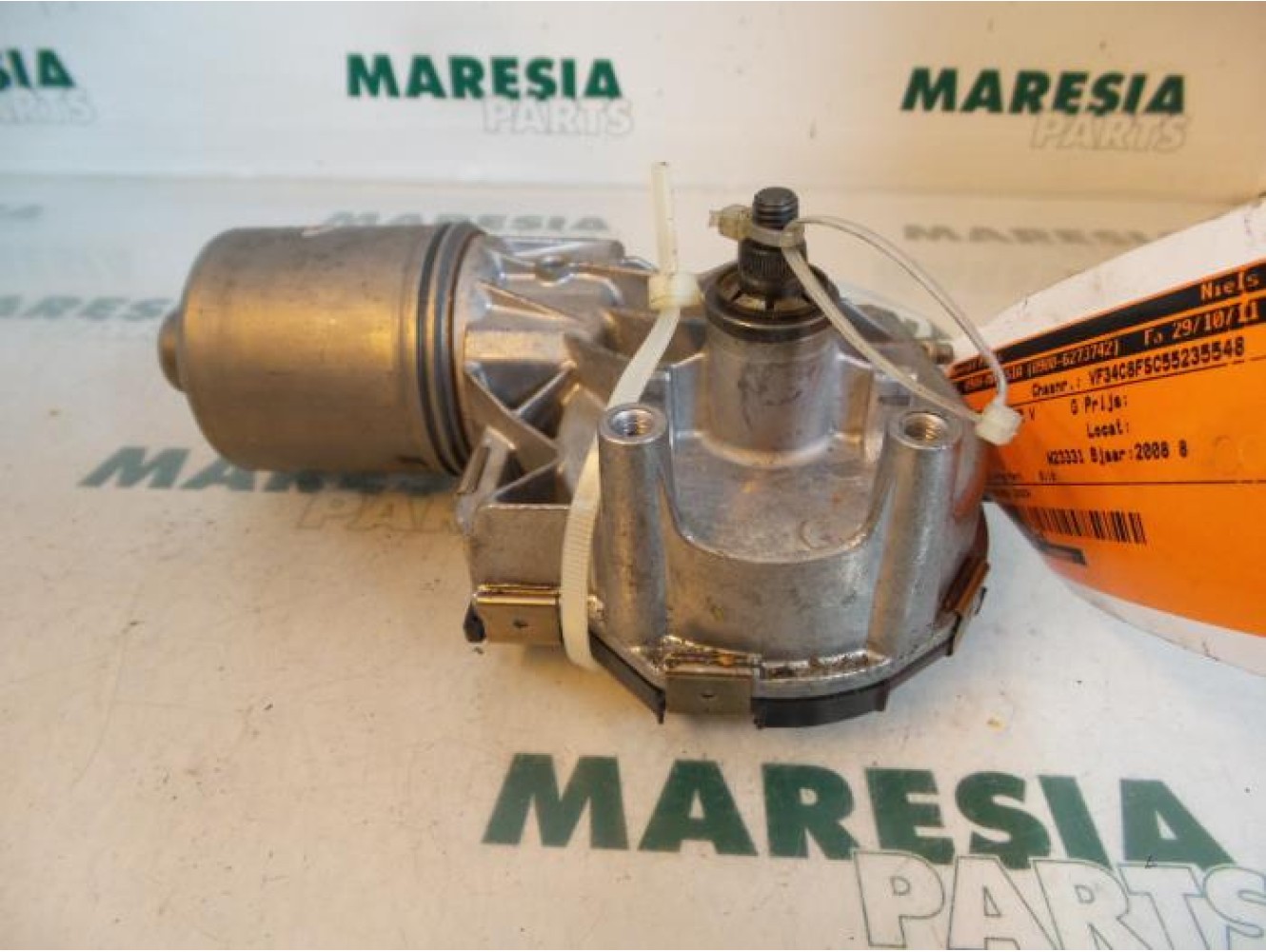 Peugeot - 308 - Front wiper motor